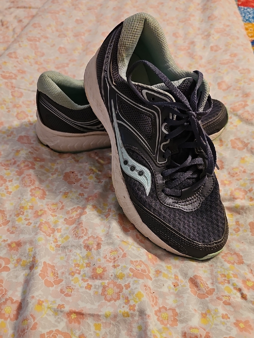 Saucony Women's Gray and Light Green Running Sneakers Cohesion 12